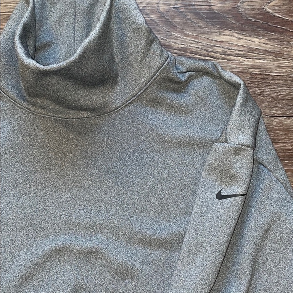 💙EUC Nike Fleece Pullover 💙